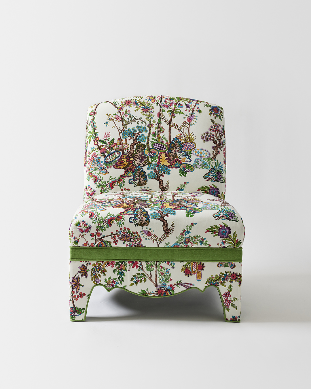 Amanda chair photography Dylan Chandler