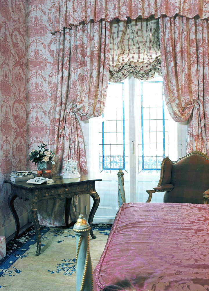 Toile Neptune Rose Fuchsia bedroom Charles Burger Instagram private home