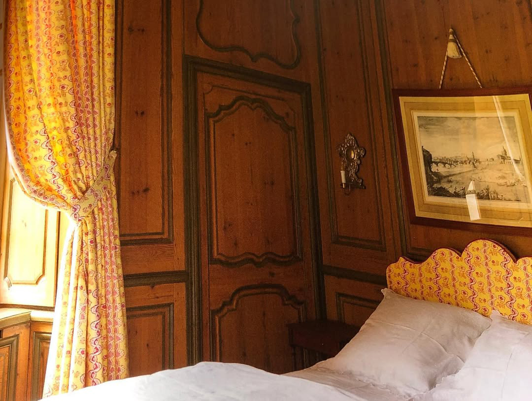 Charles Burger Toile Rayure de Vizelle bedroom Instagram 1080